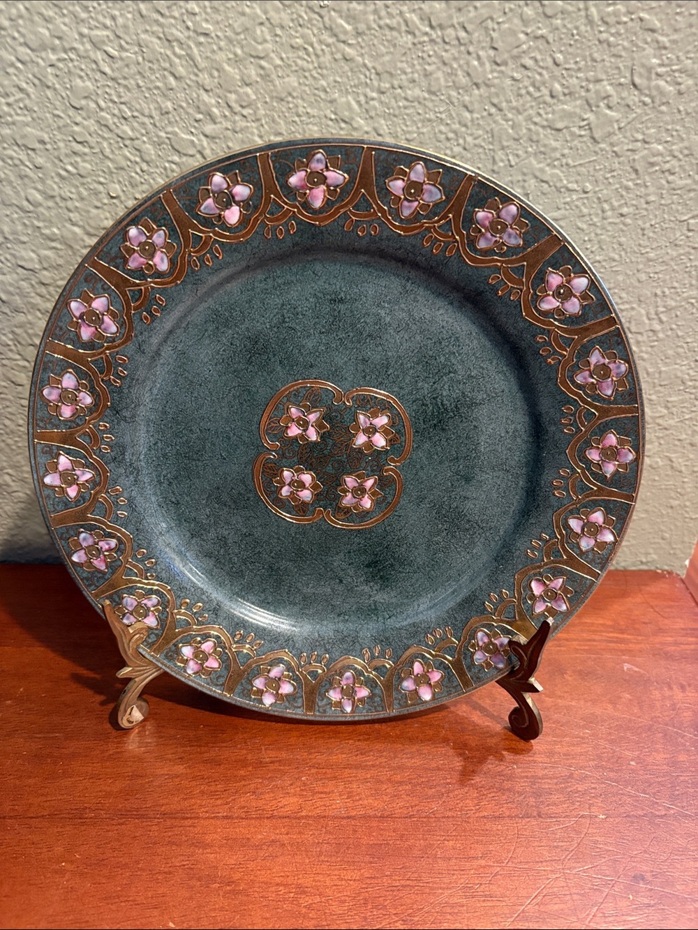 Toyo Decorative Green, Gold and Pink Vintage Floral Plate - easel not included